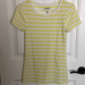 Yellow/white tee